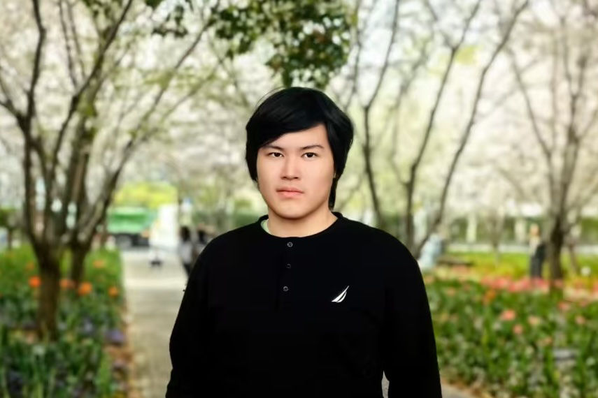 Portrait of Haoyuan Fan